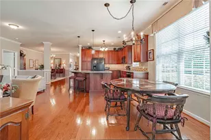 6525 Betsy Ross Cir, Bethlehem City, PA 18017 - Photo 13