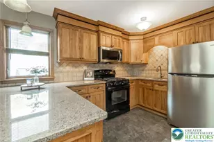 117 Whispering Acres Ln, Bushkill Twp, PA 18091 - Photo 9