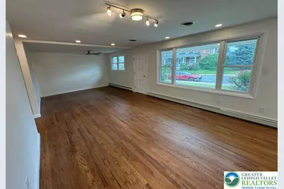 320 E Landis Street, Coopersburg Boro, PA 18036 - Photo 5
