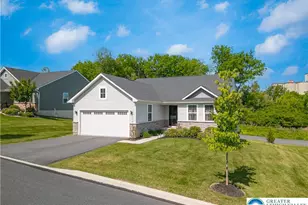 4221 Mimosa Ln, Whitehall Township, PA 18052 - Photo 43