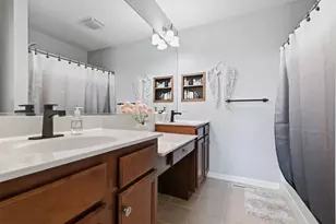 889 Graystone Cir, Allen Township, PA 18067 - Photo 47