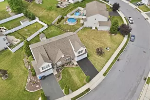 889 Graystone Cir, Allen Township, PA 18067 - Photo 67