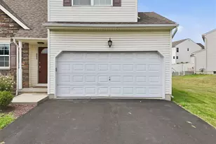889 Graystone Cir, Allen Township, PA 18067 - Photo 57