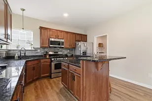 889 Graystone Cir, Allen Township, PA 18067 - Photo 19