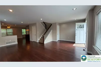 148 Cornerstone Place, Whitehall Township, PA 18052 - Photo 5