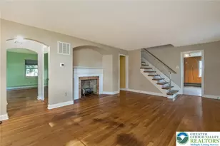 198 Pershing Blvd, Whitehall Township, PA 18052 - Photo 5