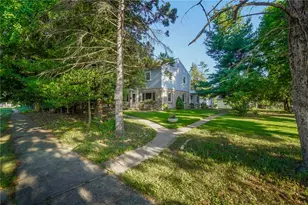 198 Pershing Blvd, Whitehall Township, PA 18052 - Photo 37