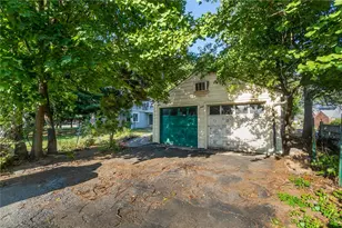 198 Pershing Blvd, Whitehall Township, PA 18052 - Photo 39