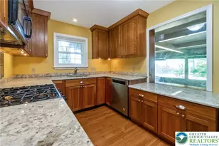 198 Pershing Blvd, Whitehall Township, PA 18052 - Photo 7