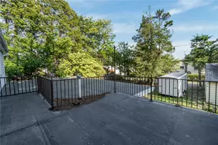 198 Pershing Blvd, Whitehall Township, PA 18052 - Photo 33