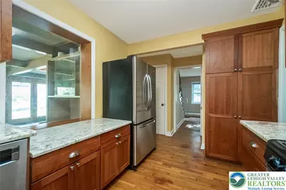 198 Pershing Boulevard, Whitehall Township, PA 18052 - Photo 9