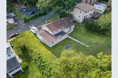 720 Lechauwecki Avenue, Fountain Hill Boro, PA 18015 - Photo 9