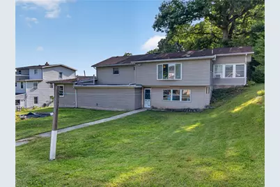 720 Lechauwecki Avenue, Fountain Hill Boro, PA 18015 - Photo 5