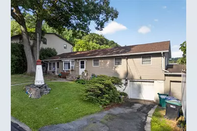 720 Lechauwecki Avenue, Fountain Hill Boro, PA 18015 - Photo 3