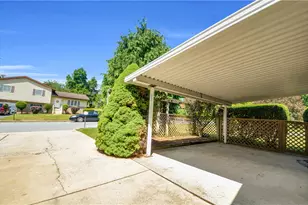 310 Carolina Ave, Muhlenberg Township, PA 19605 - Photo 3