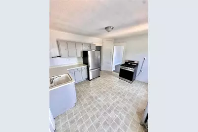 31 N 12th Street #3rd Fl, Allentown City, PA 18101 - Photo 3