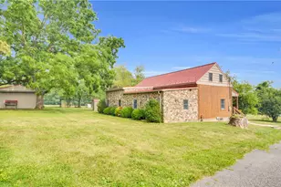 3390 Mountain Rd, Upper Bern Twp, PA 19526 - Photo 7