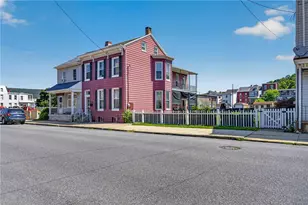 217 S 3rd St, Hamburg Boro, PA 19526 - Photo 3