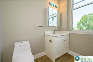 1012 2nd St, North Catasauqua Bor, PA 18032 - Photo 25