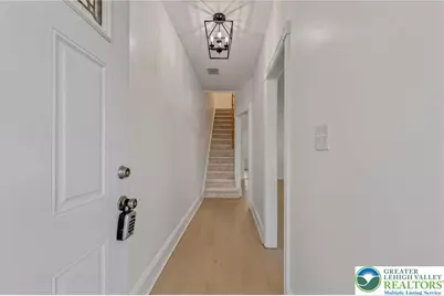 917 Spring Street, Bethlehem City, PA 18018 - Photo 5