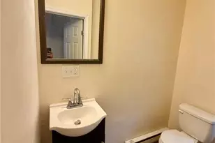 110 Graham Pl, Bethlehem, PA 18015 - Photo 5