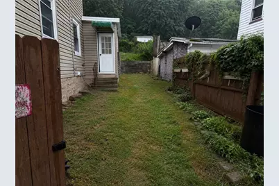 260 E Abbott Street, Lansford, PA 18232 - Photo 21