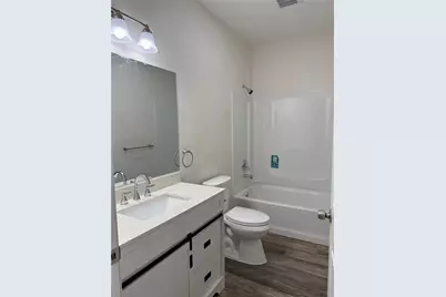 4444 E Texas Road #4, Lower Macungie Township, PA 18103 - Photo 13