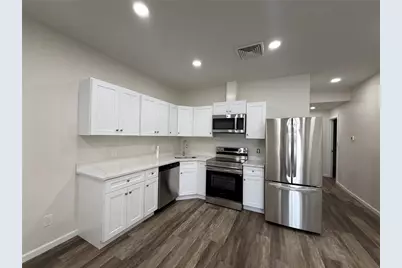 4444 E Texas Road #4, Lower Macungie Township, PA 18103 - Photo 1