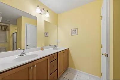 1285 N Main Street, South Whitehall Township, PA 18104 - Photo 13