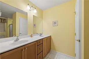 1285 N Main St, South Whitehall Township, PA 18104 - Photo 13