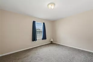 1285 N Main St, South Whitehall Township, PA 18104 - Photo 17