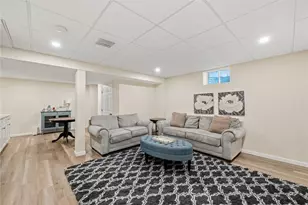 1285 N Main St, South Whitehall Township, PA 18104 - Photo 19