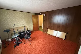 45 W Holland St, Summit Hill Boro, PA 18250 - Photo 35