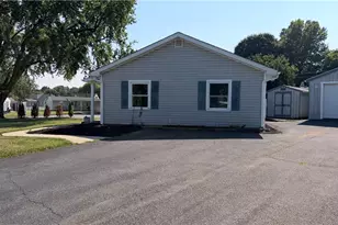 49 Seyfried Ave, Upper Nazareth Twp, PA 18064 - Photo 25