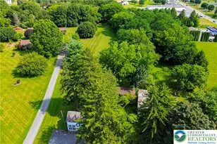 666 Point Phillips Rd, Moore Township, PA 18014 - Photo 13
