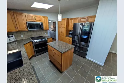 317 S Hokendauqua Drive, Moore Township, PA 18067 - Photo 5