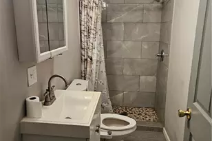 661 Brookdale St, Allentown City, PA 18103 - Photo 9