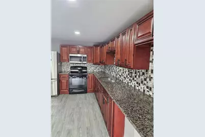 661 Brookdale Street, Allentown City, PA 18103 - Photo 3