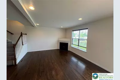 237 Snapdragon Way, Upper Macungie Township, PA 18104 - Photo 5