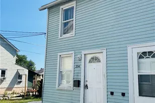 204 Limestone St, Catasauqua Boro, PA 18032 - Photo 1