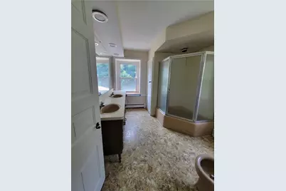 8047 Yeakel, Lower Milford Township, PA 18092 - Photo 23