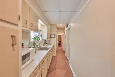 1631 Northampton Street, Wilson, PA 18042 - Photo 13