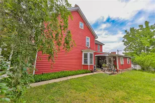 1631 Northampton St, Wilson, PA 18042 - Photo 5