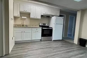 28 Main St, Emmaus Boro, PA 18049 - Photo 3