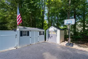 211 Annette Marie Dr, Tunkhannock Twp, PA 18334 - Photo 5