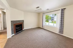 897 Country Pl Dr, Coolbaugh Twp, PA 18466 - Photo 9