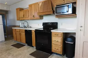 406 Pine St, Tamaqua Boro, PA 18252 - Photo 5