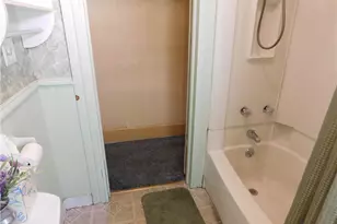 406 Pine St, Tamaqua Boro, PA 18252 - Photo 15