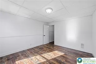527 N Elliger St, Allentown City, PA 18102 - Photo 9