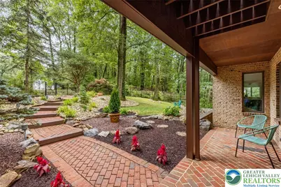 3385 Woodbridge Circle, Bethlehem City, PA 18017 - Photo 5